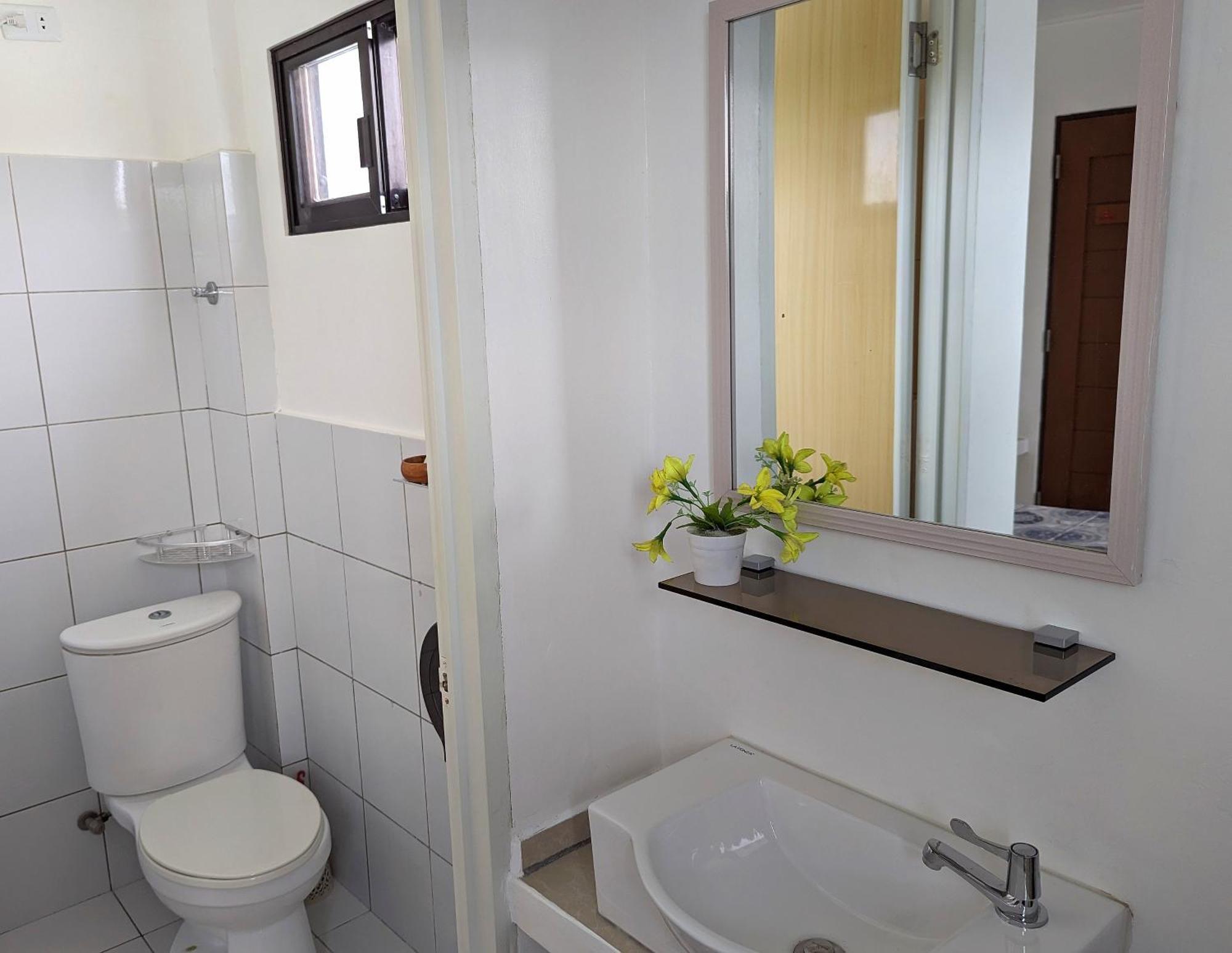Astillo'S Guest Houses 몰볼 객실 사진